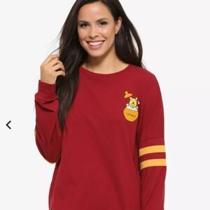 Universe Disney Winnie the Pooh jersey-boxlunch exclusive sz L